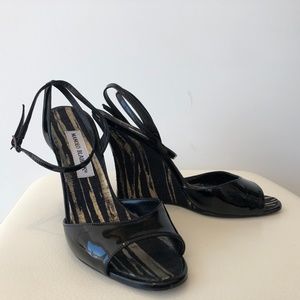 Manolo Blahnik Metallic Stripe Wedge 39.5